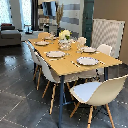 Modern Terrace Garden Charleroiairpt * Courcelles