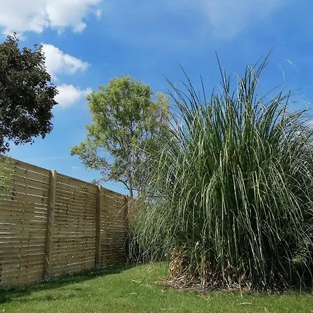 شقة Modern Terrace Garden Charleroiairpt