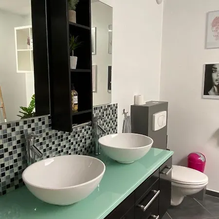Modern Terrace Garden Charleroiairpt Courcelles
