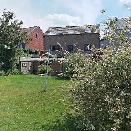 Modern Terrace Garden Charleroiairpt شقة Courcelles