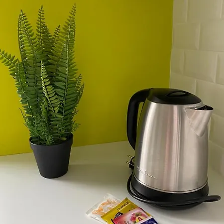 شقة Modern Terrace Garden Charleroiairpt